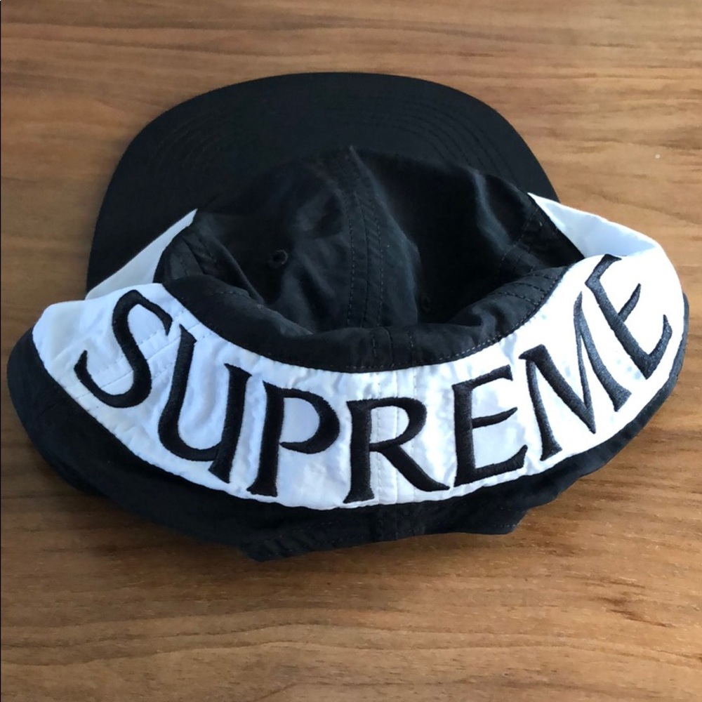 Supreme hat from fall winter ‘17 - Picture 3 of 3